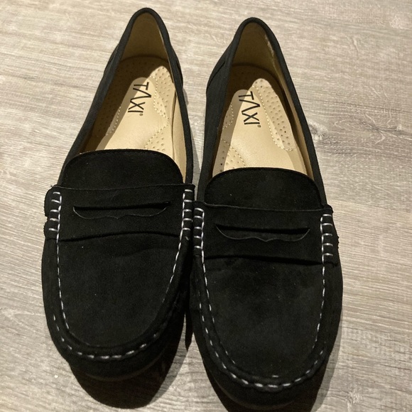 Taxi - NWOT Women’s Slip On Suede Loafers - Picture 8 of 8